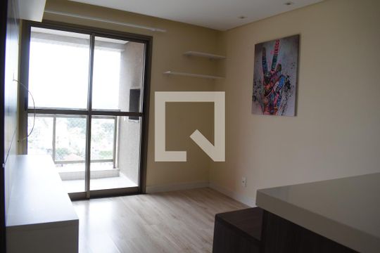 Apartamento para alugar com 1 quarto, 40m² em Campina do Siqueira, Curitiba