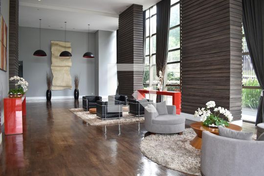Hall de entrada de apartamento para alugar com 1 quarto, 40m² em Campina do Siqueira, Curitiba