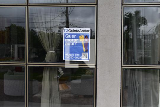Plaquinha de apartamento para alugar com 1 quarto, 40m² em Campina do Siqueira, Curitiba