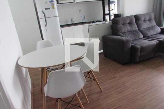 Sala de apartamento à venda com 2 quartos, 42m² em Umarizal, São Paulo