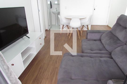Sala de apartamento à venda com 2 quartos, 42m² em Umarizal, São Paulo