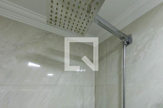Banheiro de apartamento para alugar com 2 quartos, 41m² em Vila California, São Paulo