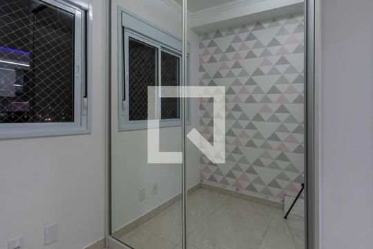 Quarto 2 de apartamento para alugar com 2 quartos, 41m² em Vila California, São Paulo