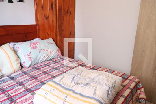 Quarto 01 de apartamento à venda com 2 quartos, 70m² em Santos Dumont, São Leopoldo