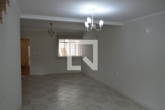 Sala de casa à venda com 3 quartos, 120m² em Vila Mariana, São Paulo