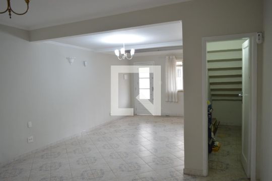 Sala de casa à venda com 3 quartos, 120m² em Vila Mariana, São Paulo