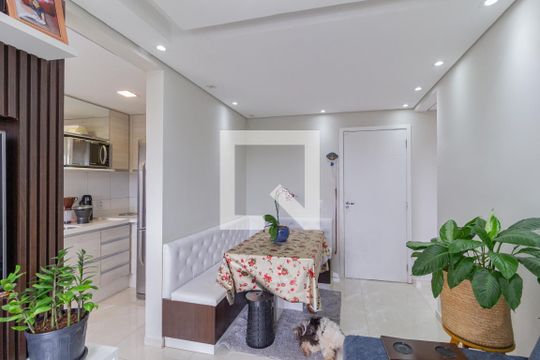 Sala de apartamento à venda com 2 quartos, 47m² em Novo Osasco, Osasco