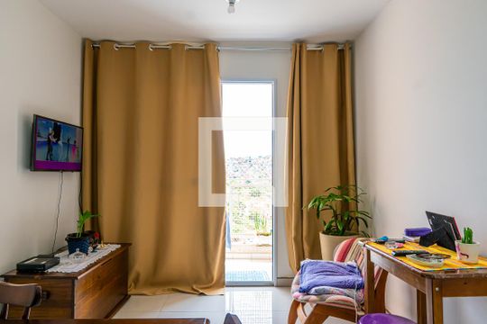 Sala de apartamento à venda com 2 quartos, 49m² em Jardim do Lago Continuação, Campinas