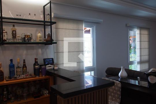 Sala de casa à venda com 4 quartos, 286m² em Cidade Nova, Jundiaí