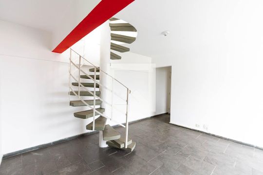 Sala de apartamento para alugar com 3 quartos, 114m² em Vila Ipojuca, São Paulo