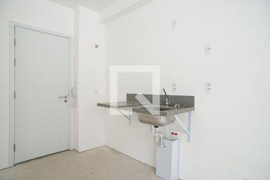 Cozinha de kitnet/studio para alugar com 1 quarto, 25m² em Consolação, São Paulo