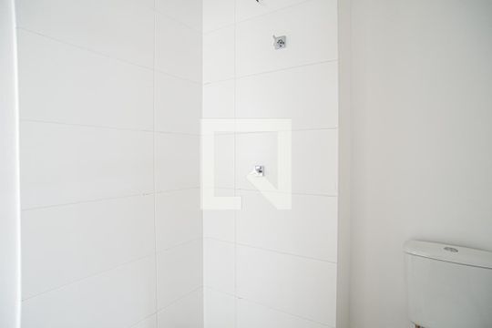 Banheiro de kitnet/studio para alugar com 1 quarto, 25m² em Consolação, São Paulo