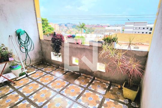 Casa à venda com 4 quartos, 254m² em Itaquera, São Paulo