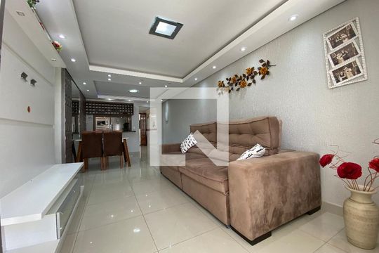 Casa à venda com 3 quartos, 400m² em Nossa Senhora das Graças, Canoas