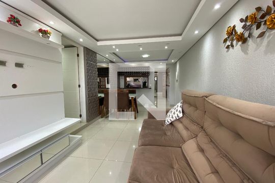 Sala de casa à venda com 3 quartos, 400m² em Nossa Senhora das Graças, Canoas