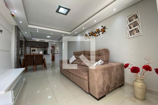 Sala de casa à venda com 3 quartos, 400m² em Nossa Senhora das Graças, Canoas