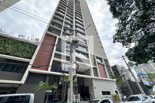 Fachada de apartamento para alugar com 1 quarto, 25m² em Jardim das Acacias, São Paulo