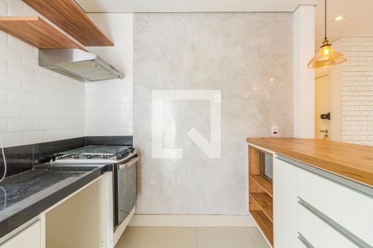 Cozinha de apartamento para alugar com 2 quartos, 96m² em Paraíso, São Paulo