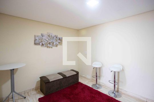 Hall social de casa à venda com 5 quartos, 269m² em Taboão, Diadema
