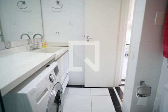 Banheiro de apartamento à venda com 1 quarto, 47m² em Jardim Paulista, São Paulo