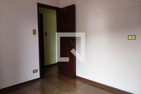 Quarto 1 de casa à venda com 3 quartos, 200m² em Vila Vera, São Paulo