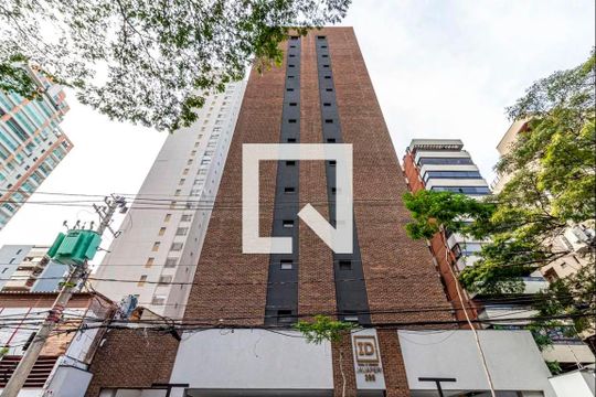 Área comum de kitnet/studio para alugar com 1 quarto, 22m² em Indianópolis, São Paulo