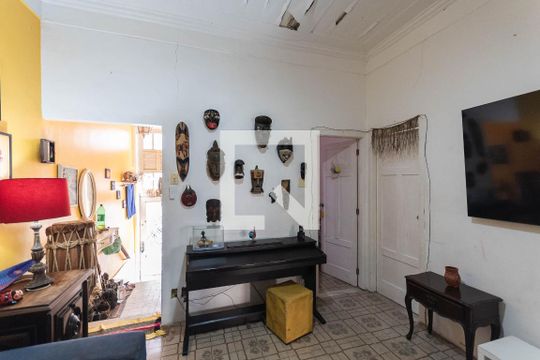 Sala de casa à venda com 4 quartos, 119m² em Grajaú, Rio de Janeiro