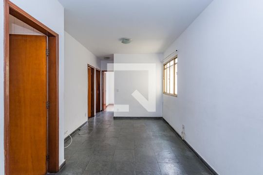Apartamento para alugar com 3 quartos, 73m² em Padre Eustáquio, Belo Horizonte