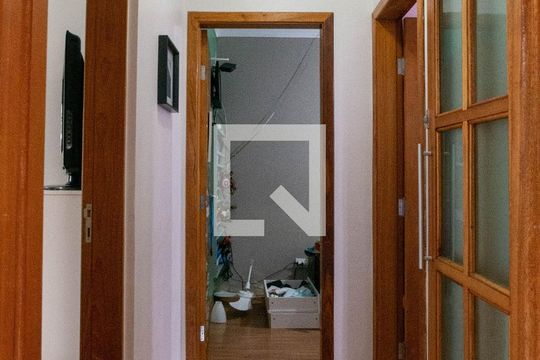 Sala de casa à venda com 3 quartos, 250m² em Parque Continental Ii, Guarulhos