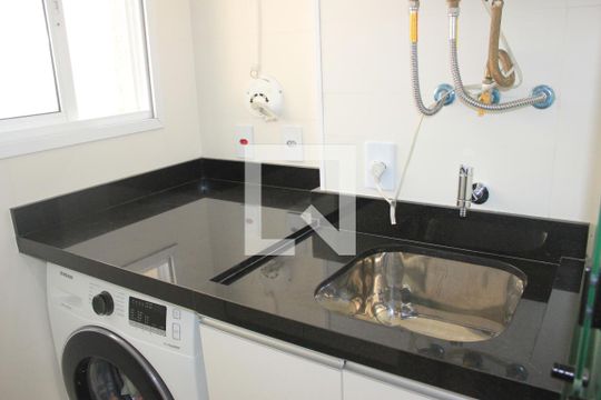Lavanderia de apartamento para alugar com 2 quartos, 75m² em Vila Augusta, Guarulhos