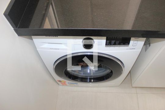 Lavanderia de apartamento para alugar com 2 quartos, 75m² em Vila Augusta, Guarulhos