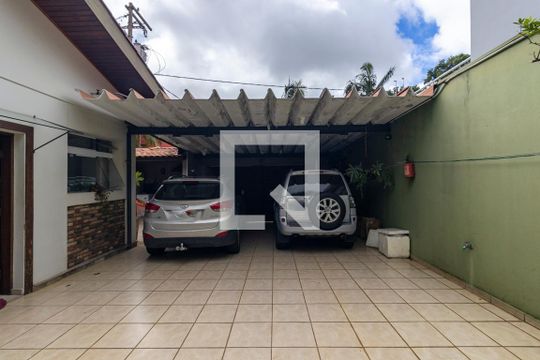 Garagem de casa à venda com 2 quartos, 280m² em Vila Clementino, São Paulo