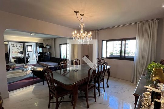 Sala de Jantar de apartamento à venda com 3 quartos, 204m² em Jardim Paulista, São Paulo