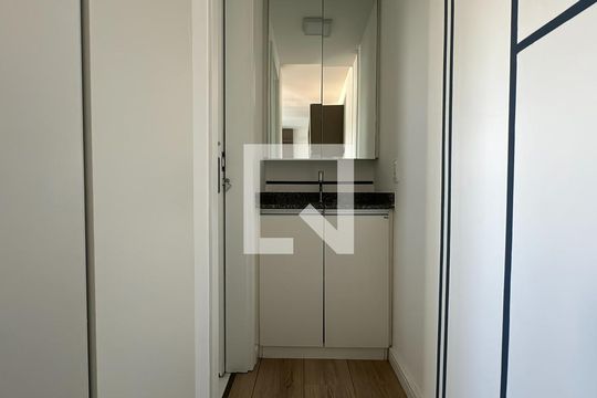 Studio de apartamento para alugar com 1 quarto, 17m² em Rebouças, Curitiba