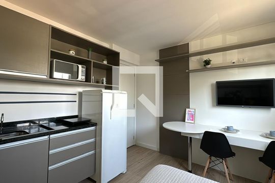 Studio de apartamento para alugar com 1 quarto, 17m² em Rebouças, Curitiba