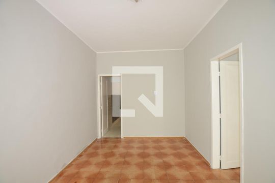 Sala de casa à venda com 1 quarto, 40m² em Vista Alegre, Rio de Janeiro