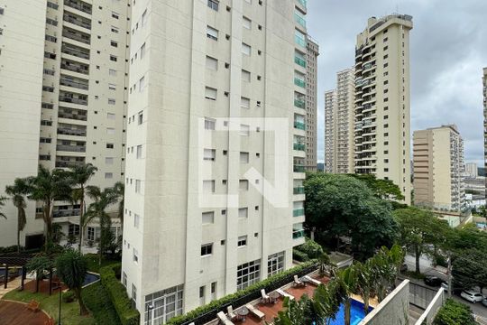 Vista da Sacada de apartamento à venda com 1 quarto, 54m² em Alphaville Industrial, Barueri