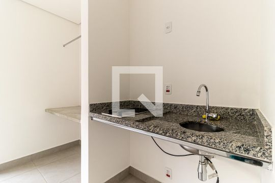 Cozinha de kitnet/studio para alugar com 1 quarto, 16m² em Campos Elíseos, São Paulo
