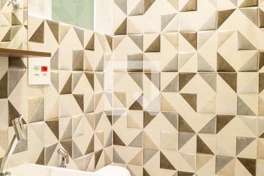 Banheiro de kitnet/studio à venda com 1 quarto, 25m² em Consolação, São Paulo
