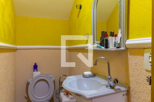 Lavabo de casa de condomínio à venda com 4 quartos, 160m² em Vila Brasilio Machado, São Paulo