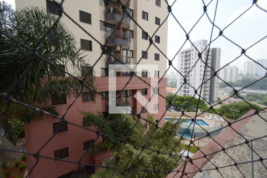 Varanda - Vista  de apartamento à venda com 2 quartos, 68m² em Jardim Itapeva, São Paulo