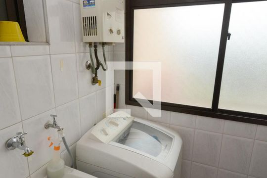 Área de Serviço de apartamento à venda com 2 quartos, 68m² em Jardim Itapeva, São Paulo