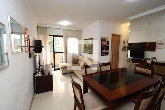 Apartamento à venda com 2 quartos, 68m² em Jardim Itapeva, São Paulo