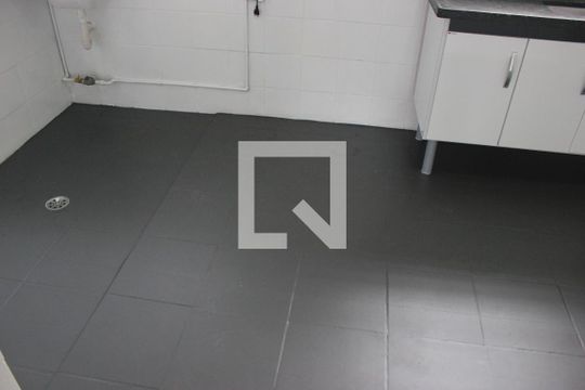 Cozinha de apartamento à venda com 3 quartos, 63m² em Vila Galvão, Guarulhos