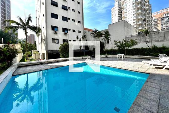 Área comum - Piscina de apartamento para alugar com 3 quartos, 179m² em Vila Nova Conceição, São Paulo
