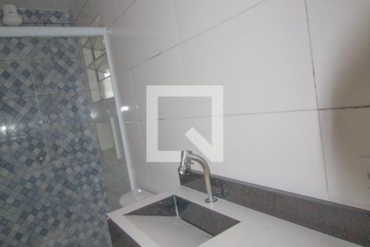Banheiro de apartamento para alugar com 2 quartos, 70m² em Vila Industrial, São Paulo