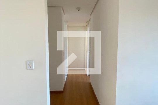 Corredor  de apartamento à venda com 3 quartos, 55m² em Igara, Canoas