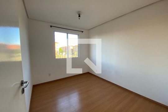 Quarto de apartamento à venda com 3 quartos, 55m² em Igara, Canoas