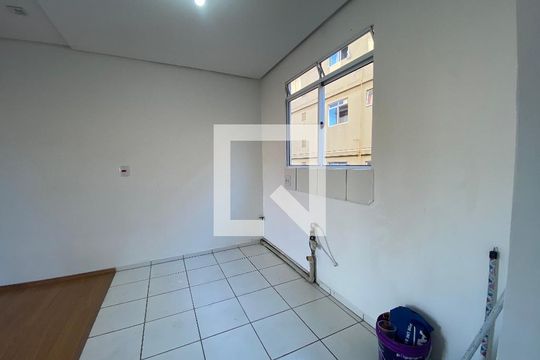 Cozinha de apartamento à venda com 3 quartos, 55m² em Igara, Canoas