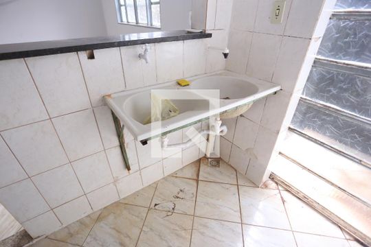 Área de Serviço de casa de condomínio para alugar com 3 quartos, 400m² em Setor Habitacional Vicente Pires, Brasília